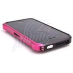 Abbildung zeigt iPhone 4s Aluminium Bumper pink - black