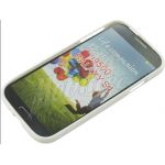 Abbildung zeigt Galaxy S4 LTE+ (GT-i9506) Schutzhülle „Skin-Case“ white
